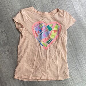 GAP kids Peach Art heart cotton T-shirt size Large 8-10